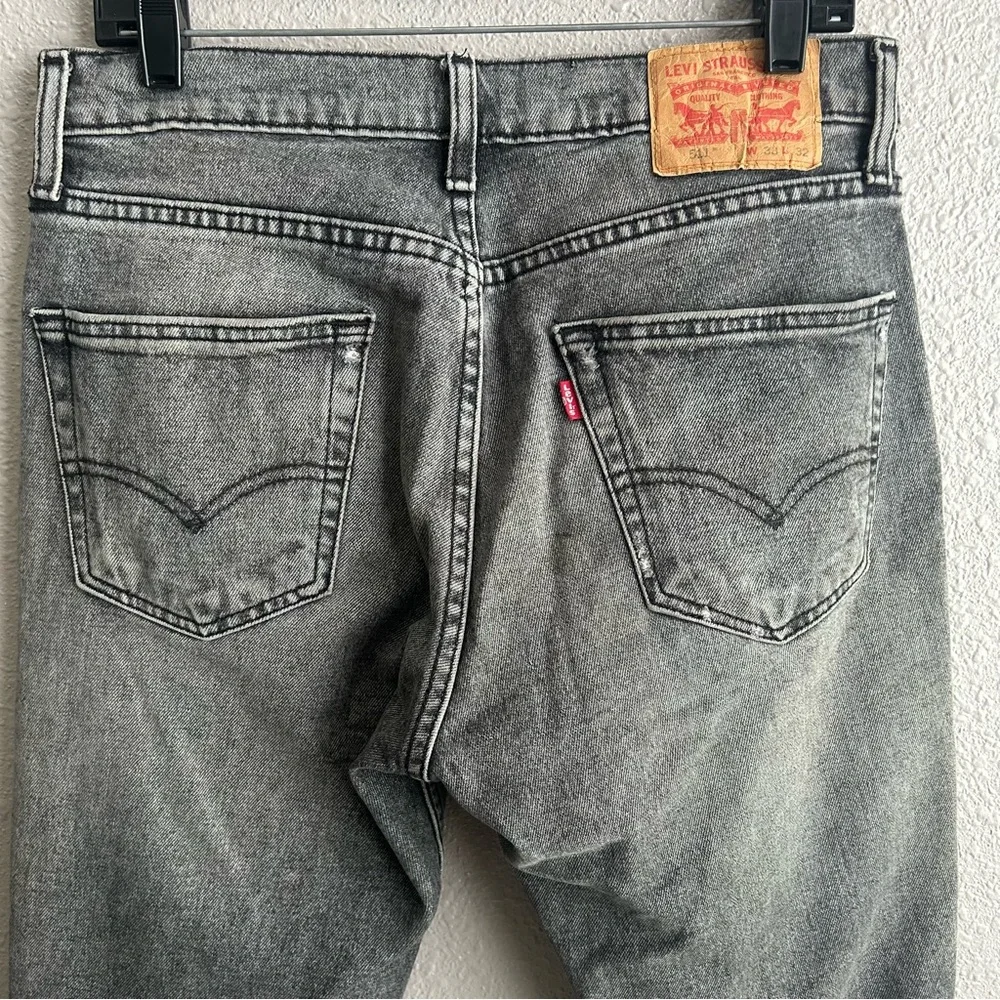 Levi’s 511 Slim Fit Gray Black Distressed Patched Knee stretch Jeans‎